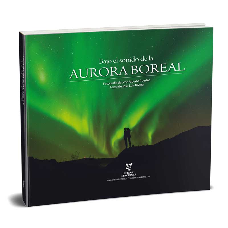 portada libro Bajo el sonido de la Aurora Boreal de José Luis Rivera